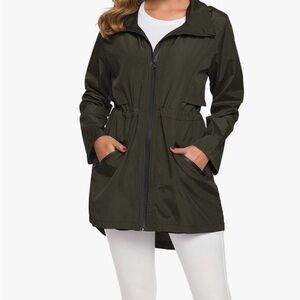 NWOT! Army Olive Green Rain Jacket Anorak (XXL)